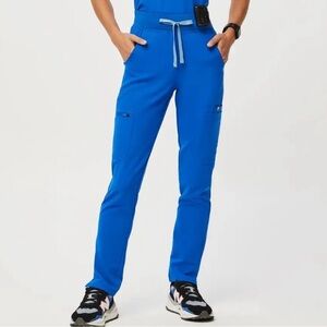FIGS High wasted Yola Skinny scrub pant